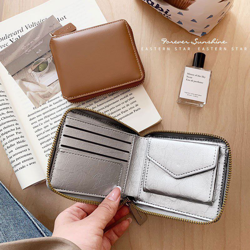 /public/uploads/photos/shares/Suzy bags/IMG_4566.jpeg